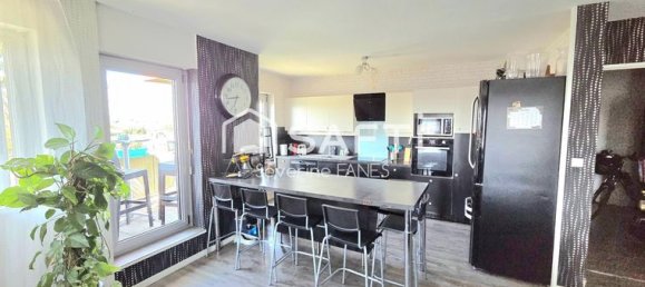 4 bedrooms Apartment in Rouen, France No. 353646 5