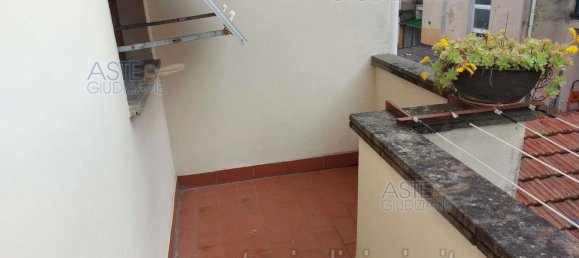 Casa de 11 divisões em Cecina, Italy N.º 42845 17