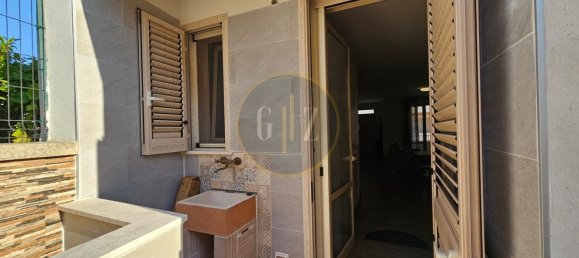 Дом с 4 спальнями в Calimera, Италия № 369819 28