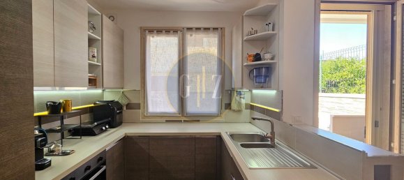 Дом с 4 спальнями в Calimera, Италия № 369819 20