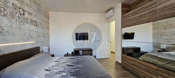 Дом с 4 спальнями в Calimera, Италия № 369819 45