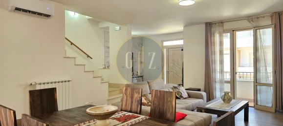 Дом с 4 спальнями в Calimera, Италия № 369819 22