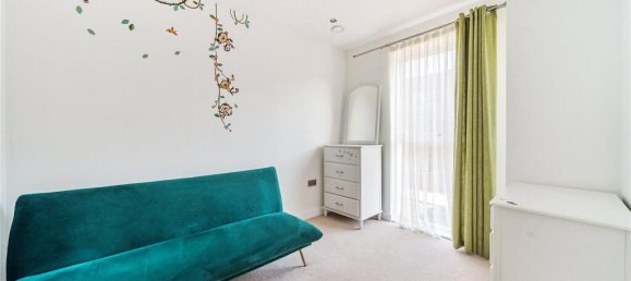 3 bedrooms House in London, United Kingdom No. 7614 39