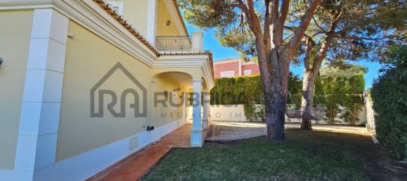 4 غرف نوم فيلا في Almancil, Portugal رقم 99468 47