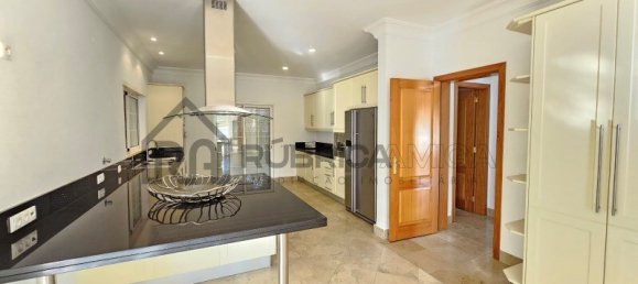 4 غرف نوم فيلا في Almancil, Portugal رقم 99468 13