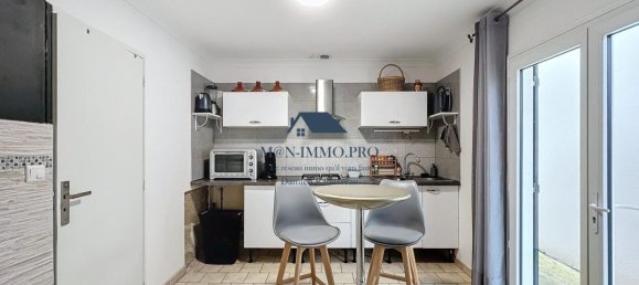 3 Schlafzimmer Villa in Chanteloup, France, Nr. 208782 19