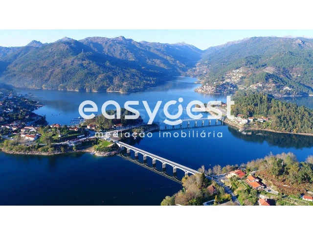 Terrain à Vieira do Minho, Portugal No. 48173