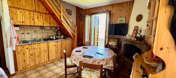 Dúplex de 4 dormitorios en Montecreto, Italy No. 320432 5