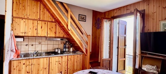 Dúplex de 4 dormitorios en Montecreto, Italy No. 320432 7