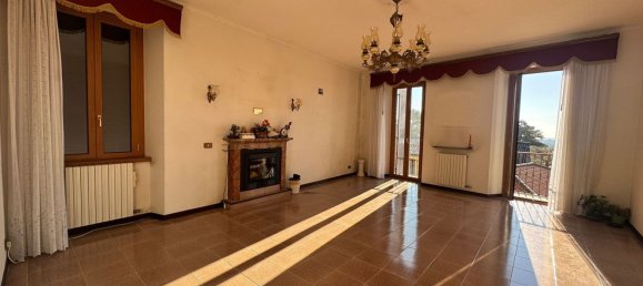 4غرفة شقة في Albavilla, Italy رقم 115300 4