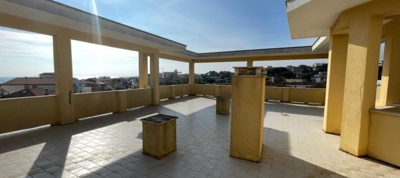 5 rooms Penthouse in Numana, Italy No. 217321 12
