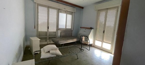 5 rooms Penthouse in Numana, Italy No. 217321 4