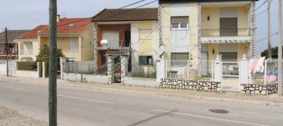 2 bedrooms House in Alcochete, Portugal No. 86777 3