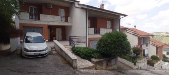 153m² Commercial property in Montegranaro, Italy No. 376132 6