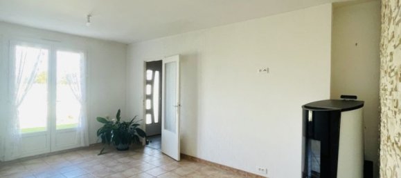 5 bedrooms House in Saint-Remy-en-Bouzemont-Saint-Genest-et-Isson, France No. 259628 3