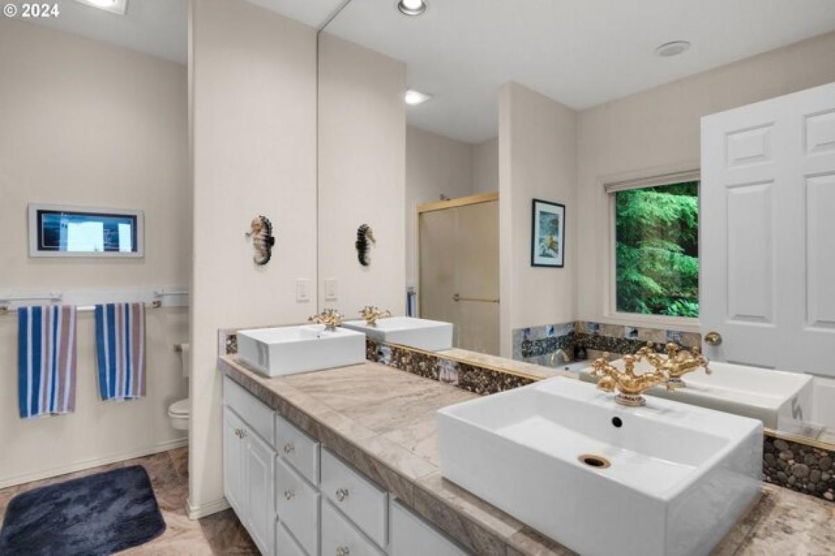 4 Schlafzimmer Haus in Arch Cape, USA, Nr. 407348