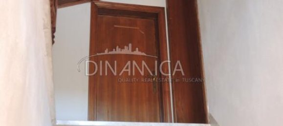 6 rooms Apartment in Palaia, Italy No. 232269 54