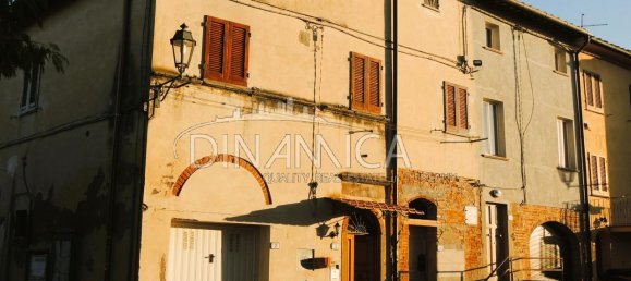 6 rooms Apartment in Palaia, Italy No. 232269 78