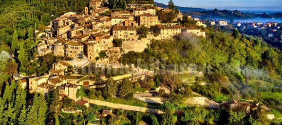 5 bedrooms House in Civitella in Val di Chiana, Italy No. 269787 17