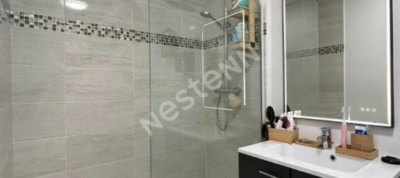 Apartamento de 1 dormitorio en Pontoise, France No. 175704 5