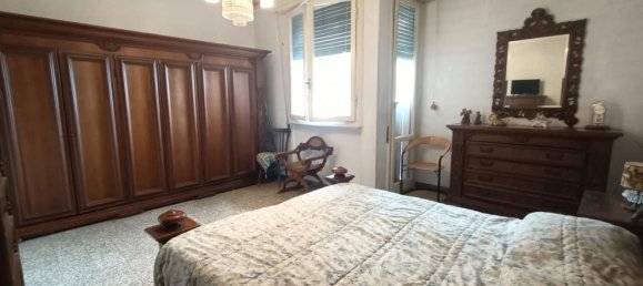 4-Zimmer Wohnung in Carrara, Italy, Nr. 293283 3