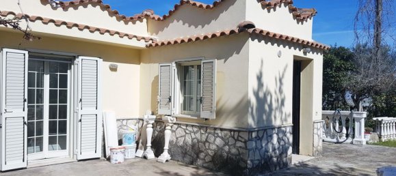 5 rooms Villa in Fondi, Italy No. 198902 11