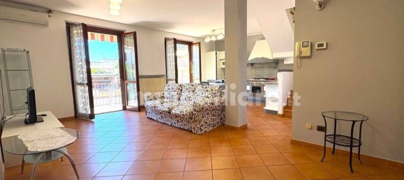 Вилла с 2 спальнями в Саннадзаро де Бургонди, Италия № 315647 5