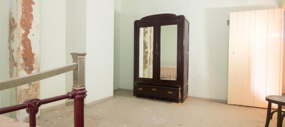 5 bedrooms House in Pinseque, Spain No. 63665 16