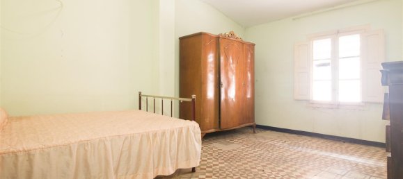 5 bedrooms House in Pinseque, Spain No. 63665 8