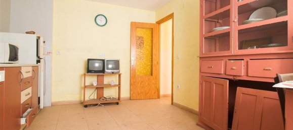 5 bedrooms House in Pinseque, Spain No. 63665 5