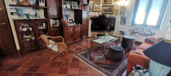 4 rooms Apartment in Poggio a Caiano, Italy No. 264943 5