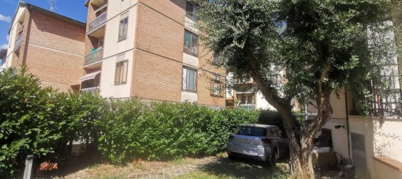 4 rooms Apartment in Poggio a Caiano, Italy No. 264943 34