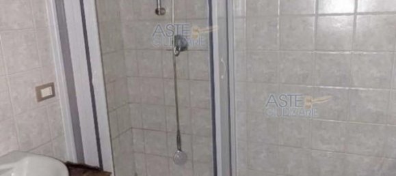 4 Schlafzimmer Wohnung in Scoppito, Italy, Nr. 337097 4