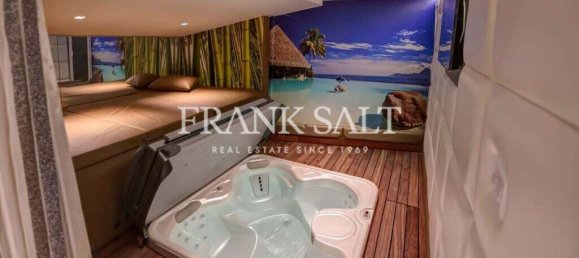 2 غرف نوم طابقين في Swieqi, Malta رقم 3678 5