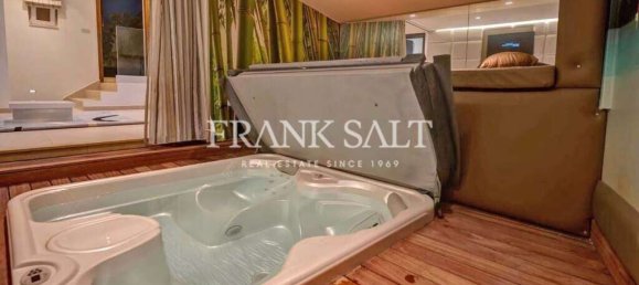 2 غرف نوم طابقين في Swieqi, Malta رقم 3678 4