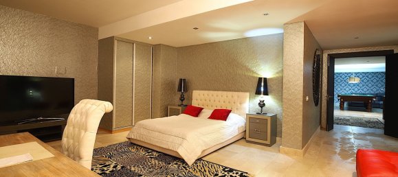 Villa de 6 dormitorios en Marbella, Spain No. 36414 46