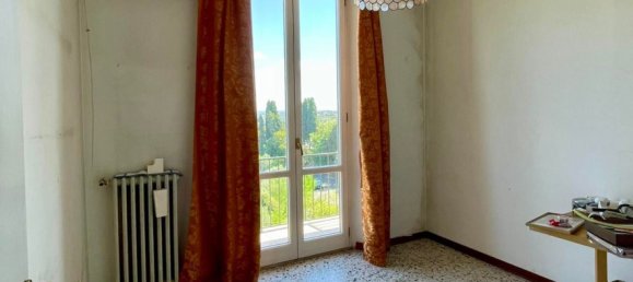 5 bedrooms House in San Miniato, Italy No. 373913 22