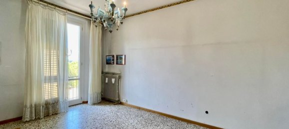 5 bedrooms House in San Miniato, Italy No. 373913 26