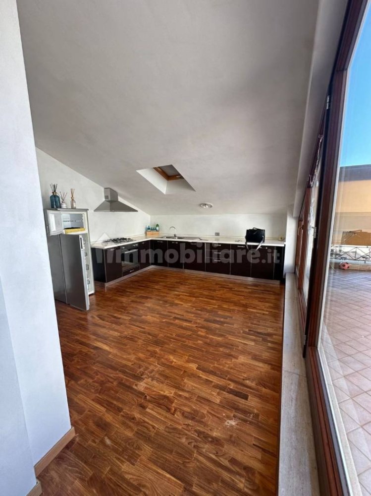 3 Schlafzimmer Penthouse in Frosinone, Italy, Nr. 342550
