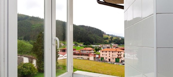 Дуплекс с 3 спальнями в Страна Басков, Испания № 160600 20