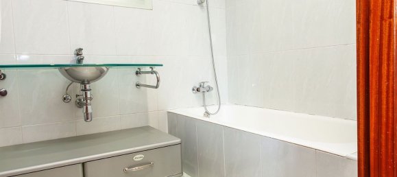 Дуплекс с 3 спальнями в Страна Басков, Испания № 160600 51