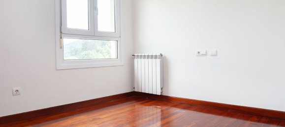 Дуплекс с 3 спальнями в Страна Басков, Испания № 160600 32