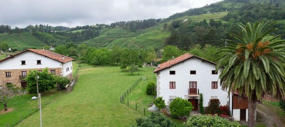 Дуплекс с 3 спальнями в Страна Басков, Испания № 160600 57