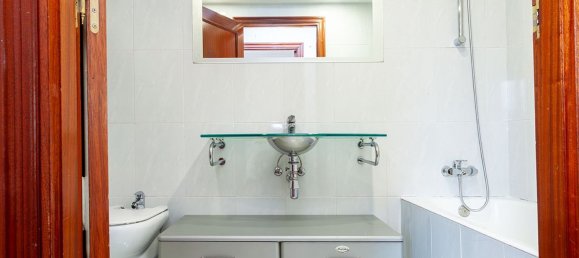 Дуплекс с 3 спальнями в Страна Басков, Испания № 160600 50