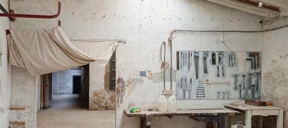 650m² Commercial property in Chartered Community of Navarre, Spain No. 32708 15