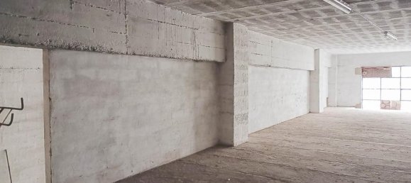 650m² Commercial property in Chartered Community of Navarre, Spain No. 32708 14