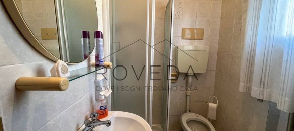 4 bedrooms House in Treviso, Italy No. 304194 3