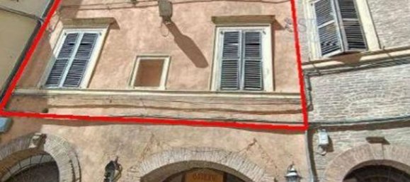 4 bedrooms Apartment in Fabriano, Italy No. 376590 6