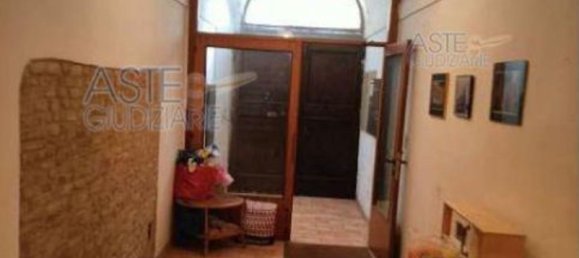 4 bedrooms Apartment in Fabriano, Italy No. 376590 7
