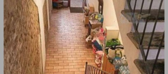 4 bedrooms Apartment in Fabriano, Italy No. 376590 28